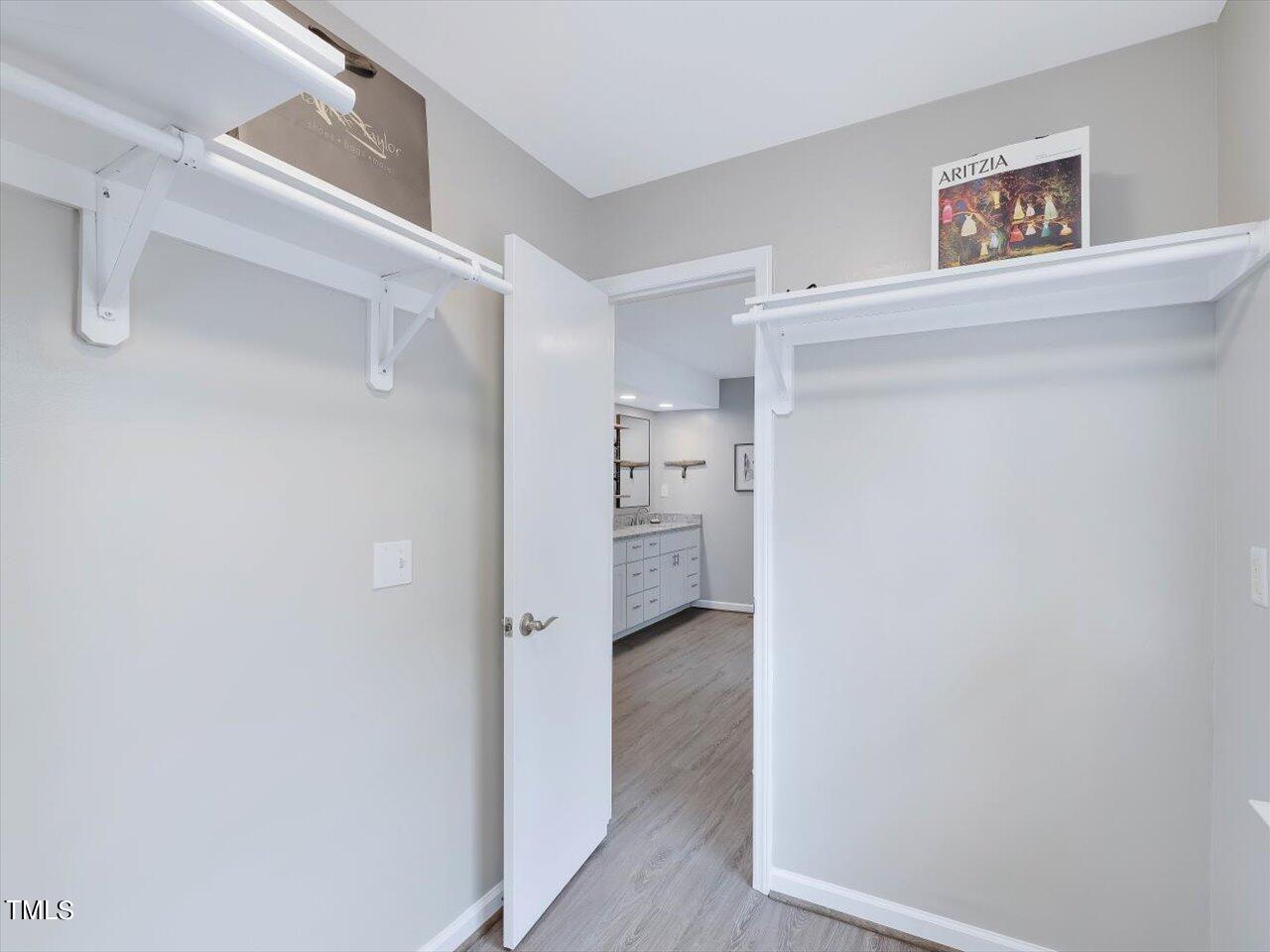 1124 Theresa Court