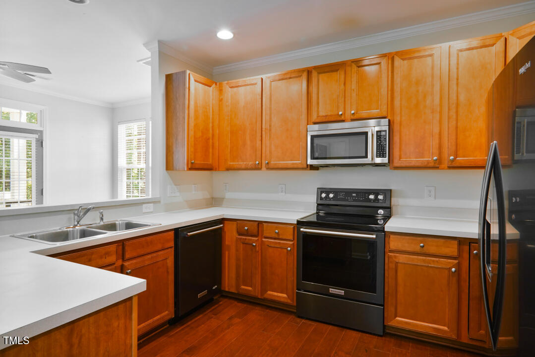 5509 Silver Moon Lane