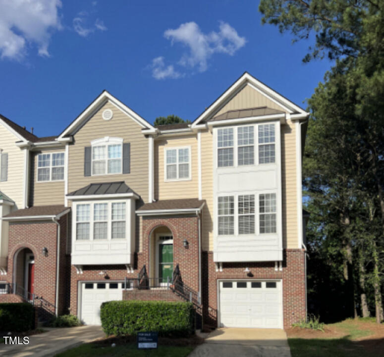 5509 Silver Moon Lane