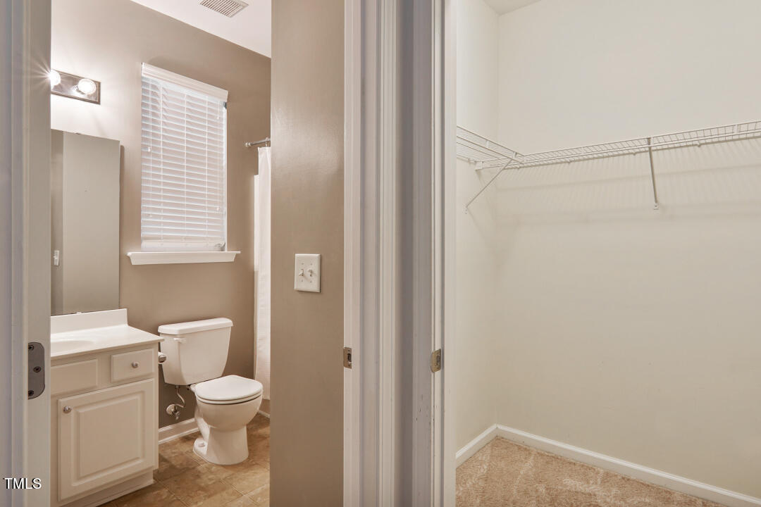 5509 Silver Moon Lane