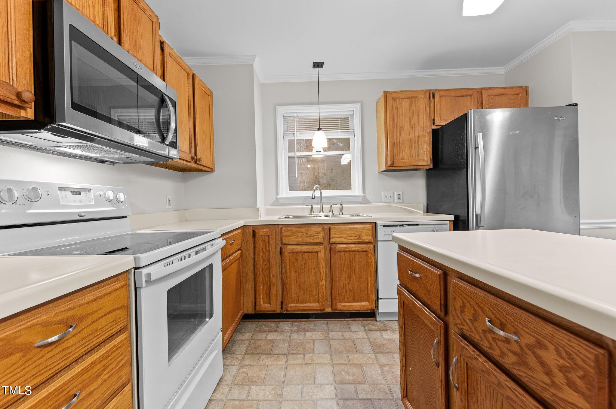 354 Amherst Creek Drive