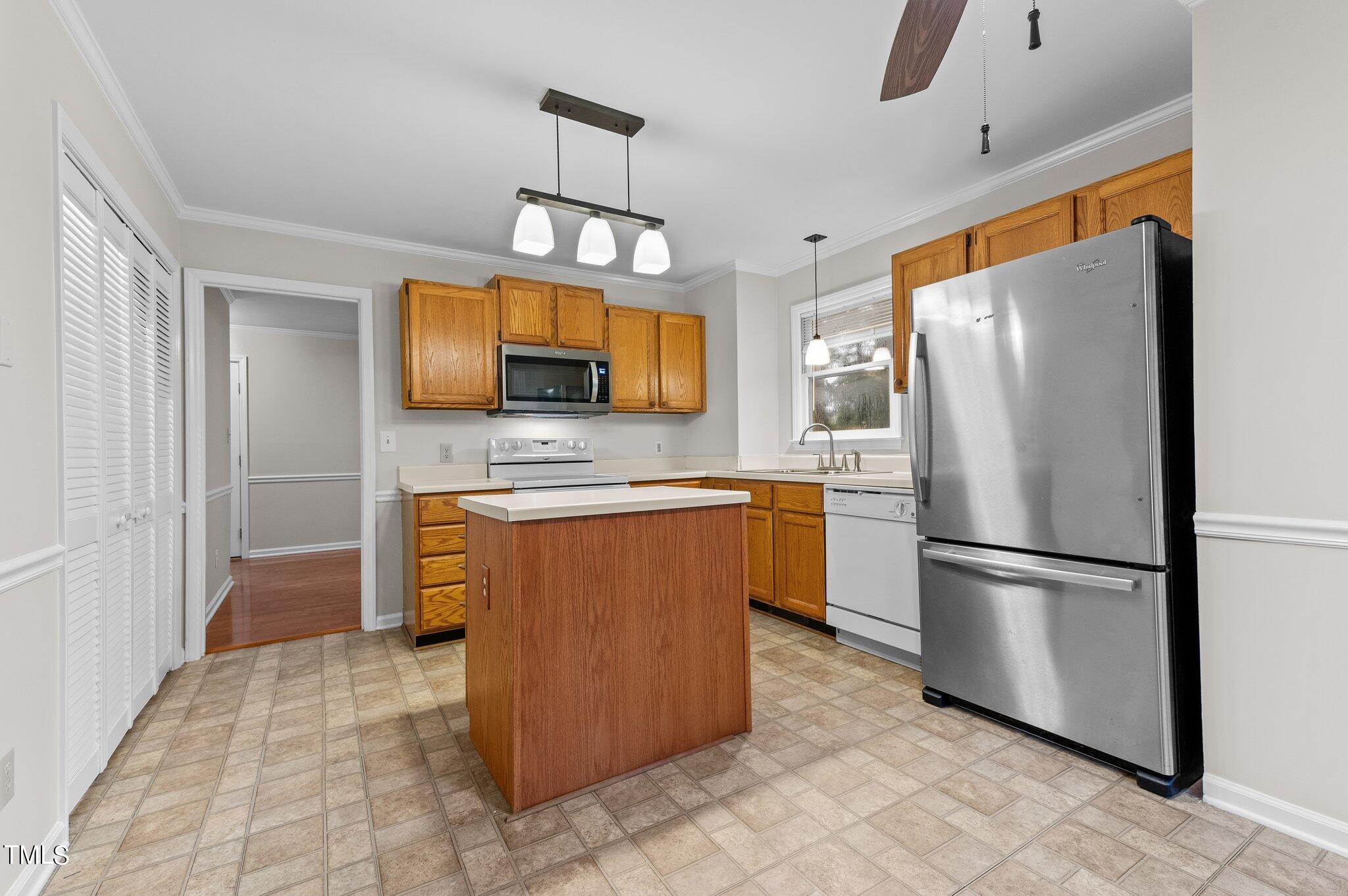 354 Amherst Creek Drive