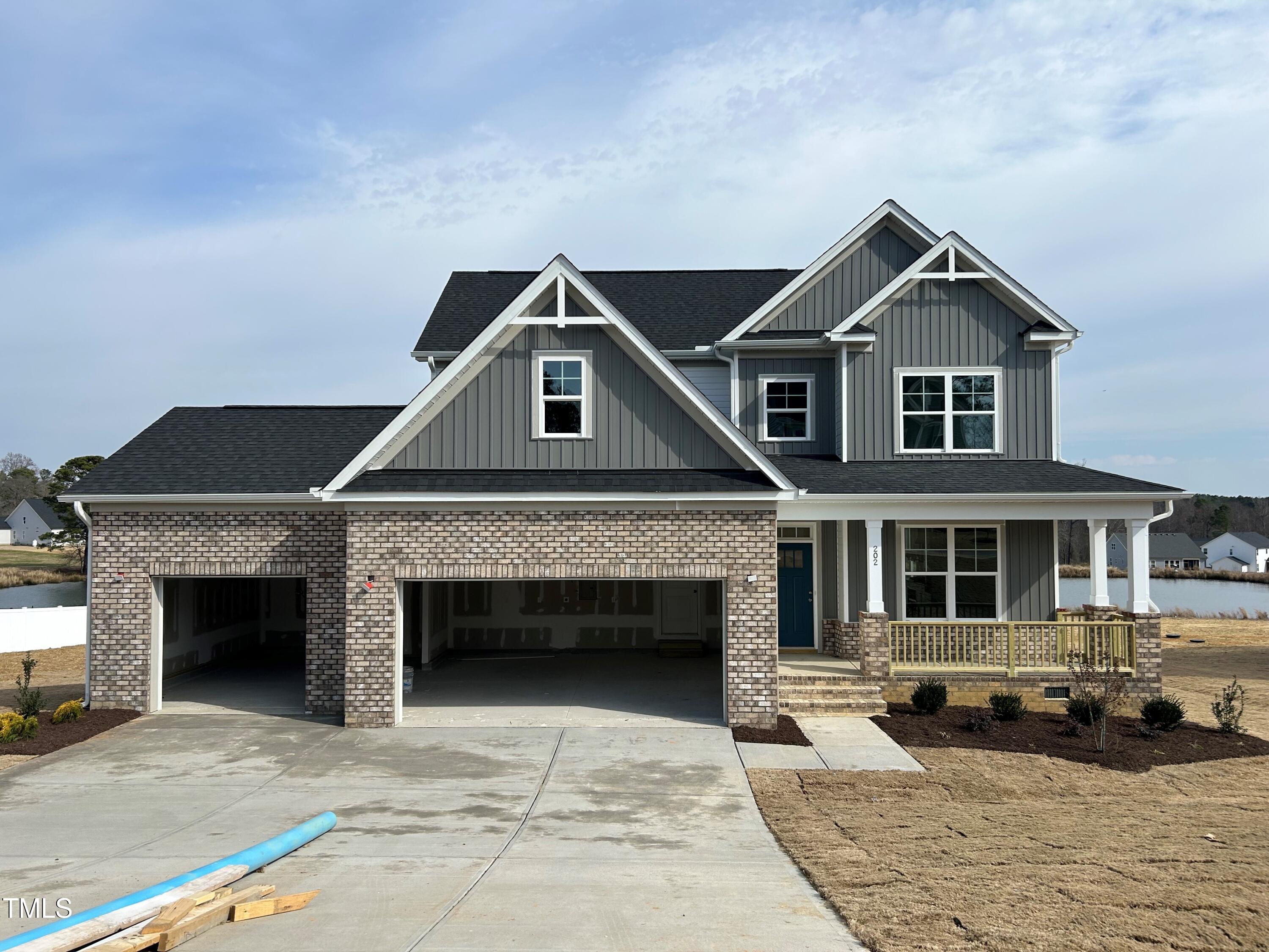 202 Golden Leaf Farms Road