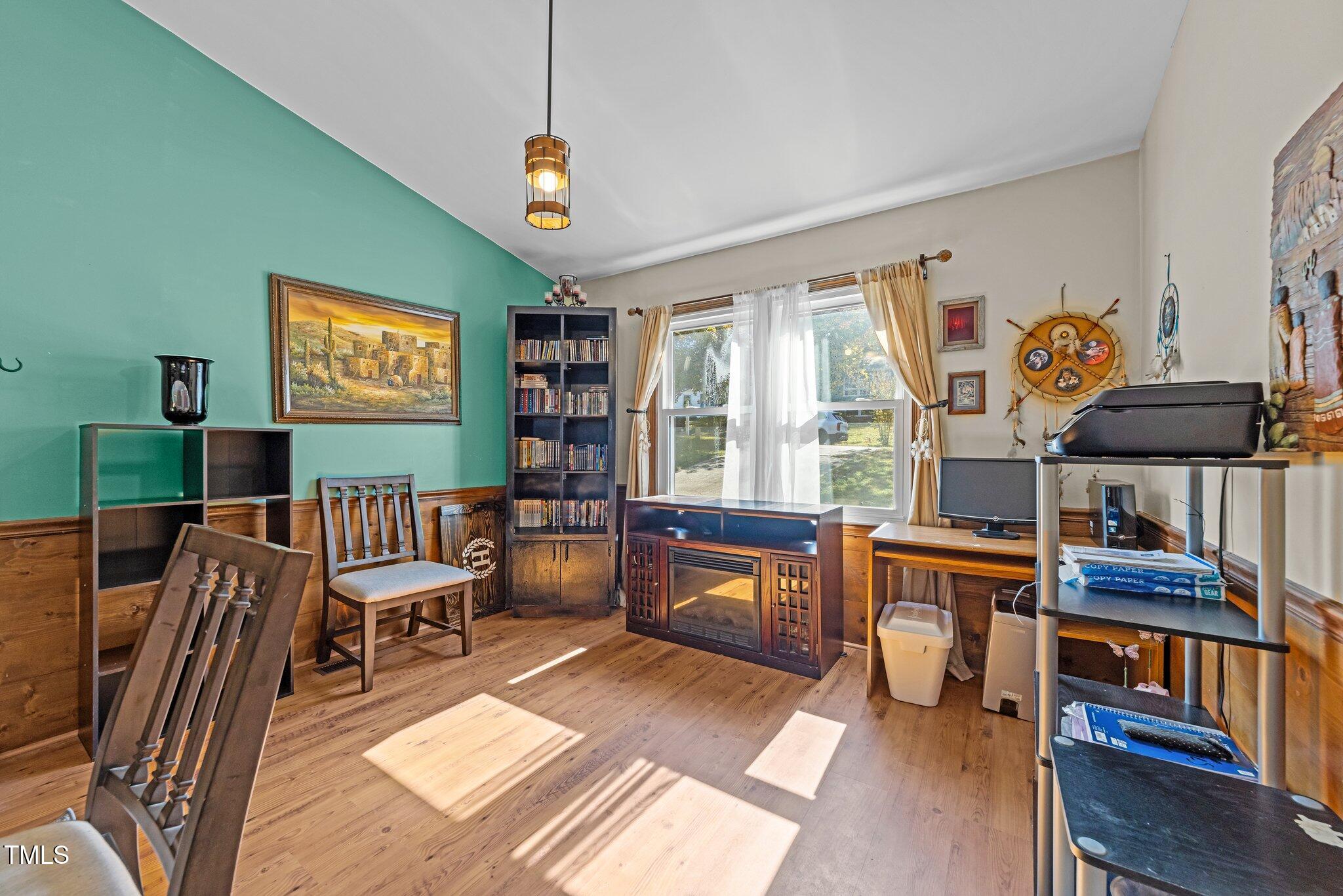 1508 Laughridge Drive