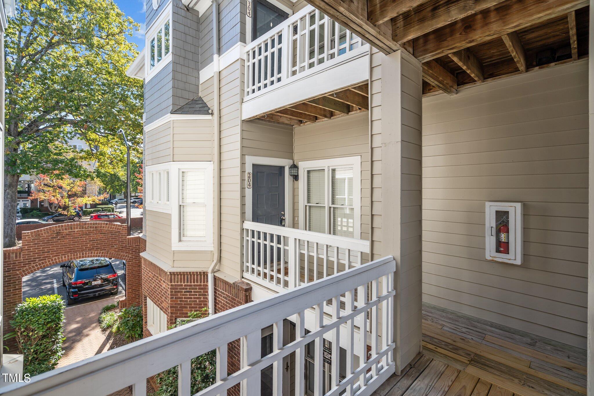 1001 Brighthurst # 204