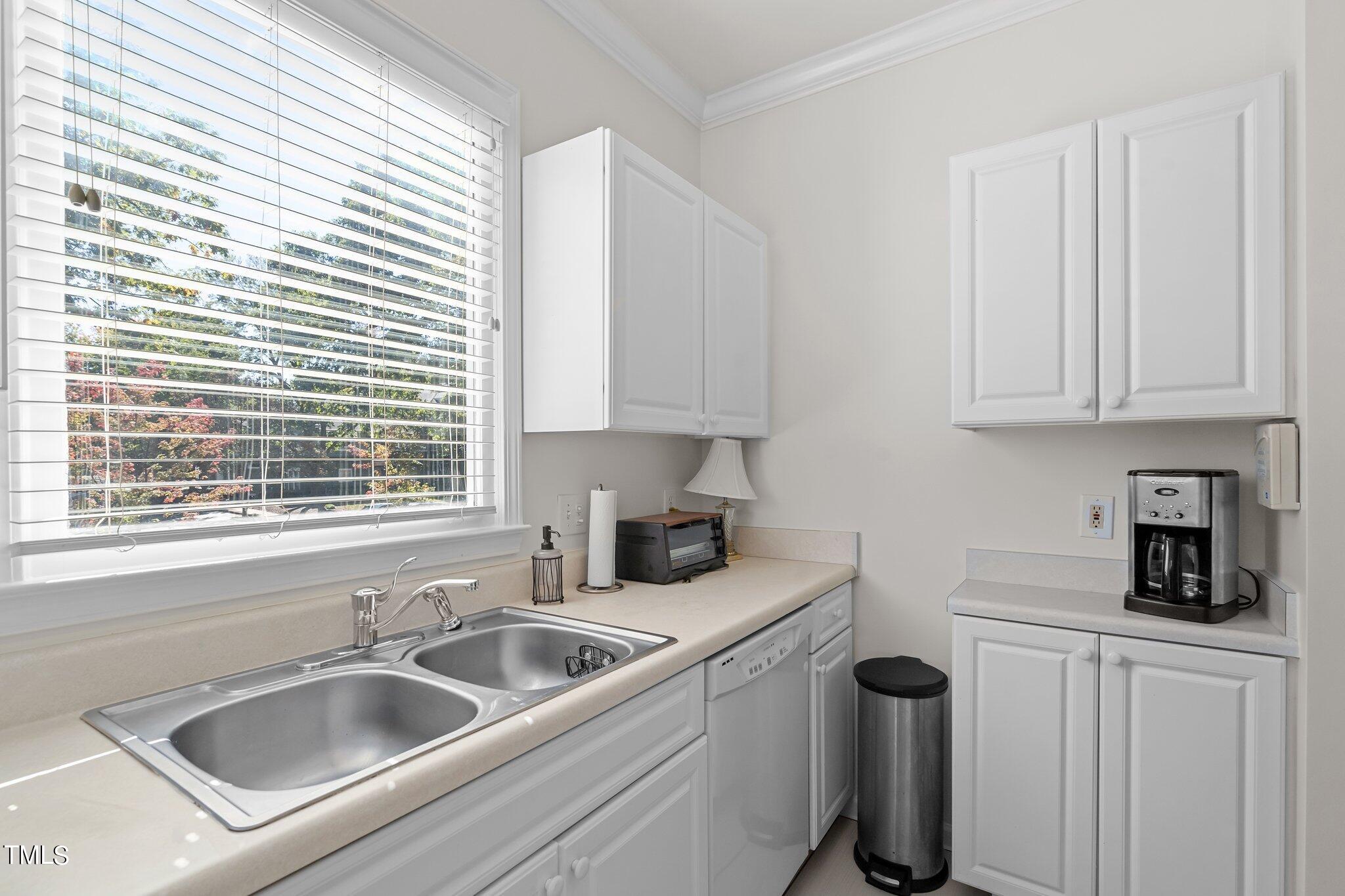 1001 Brighthurst # 204