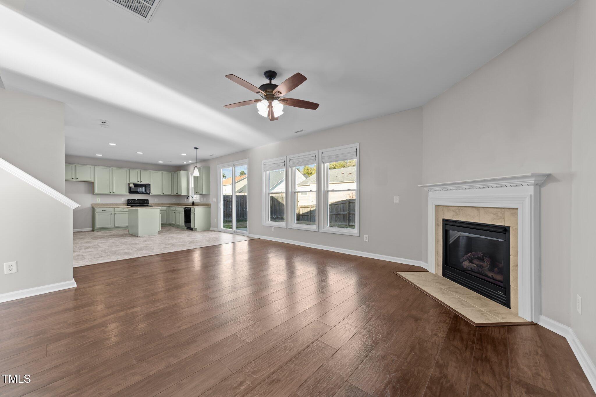 1510 Roaring Rapids Road