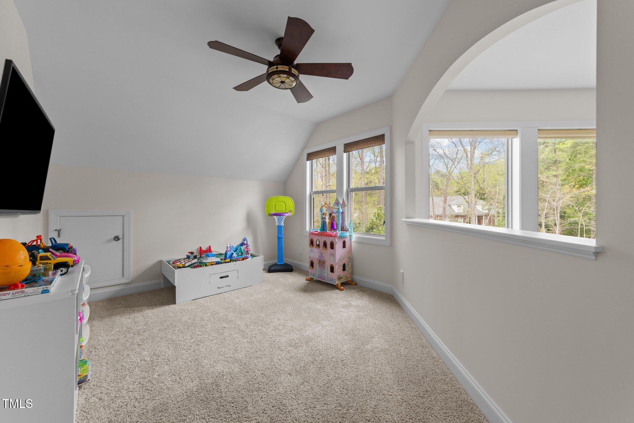 5928 Terrington Lane