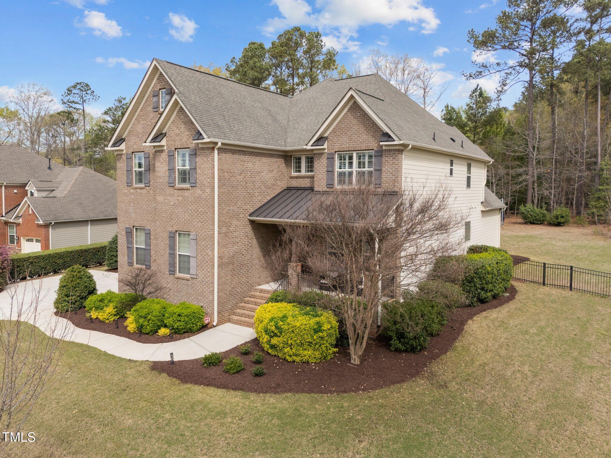 5928 Terrington Lane