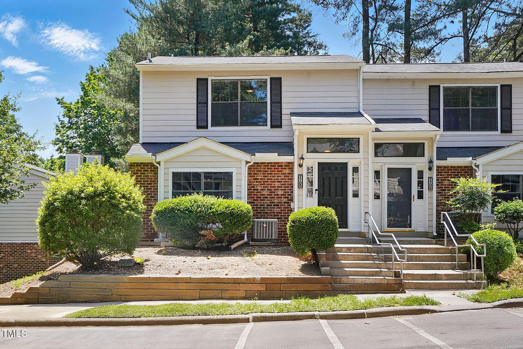 7708 Falcon Rest Circle