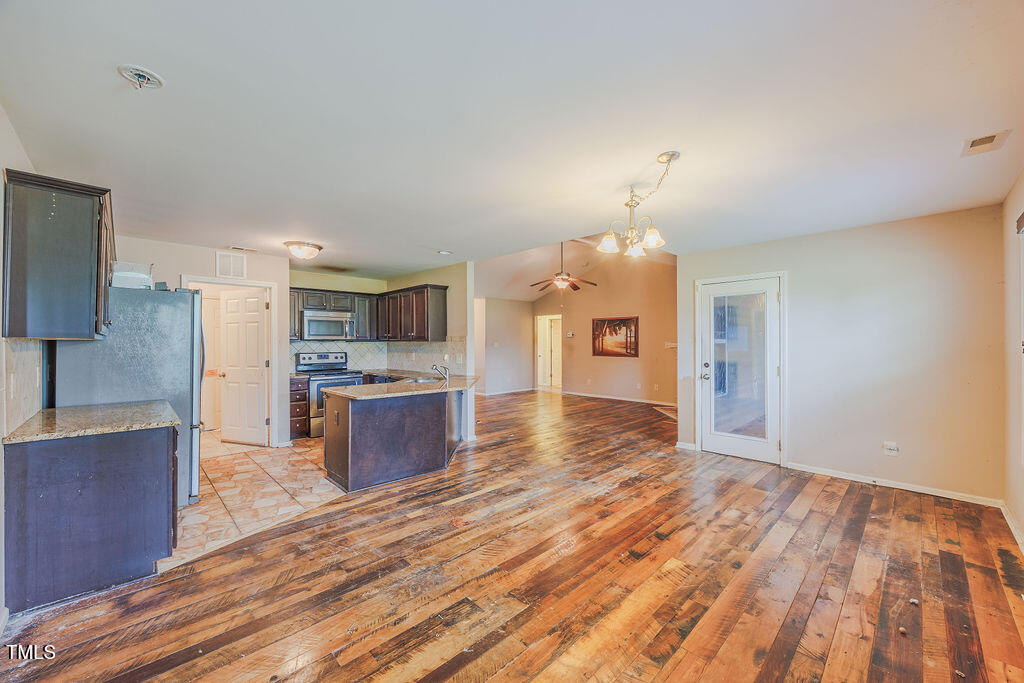 18 Abacos Court