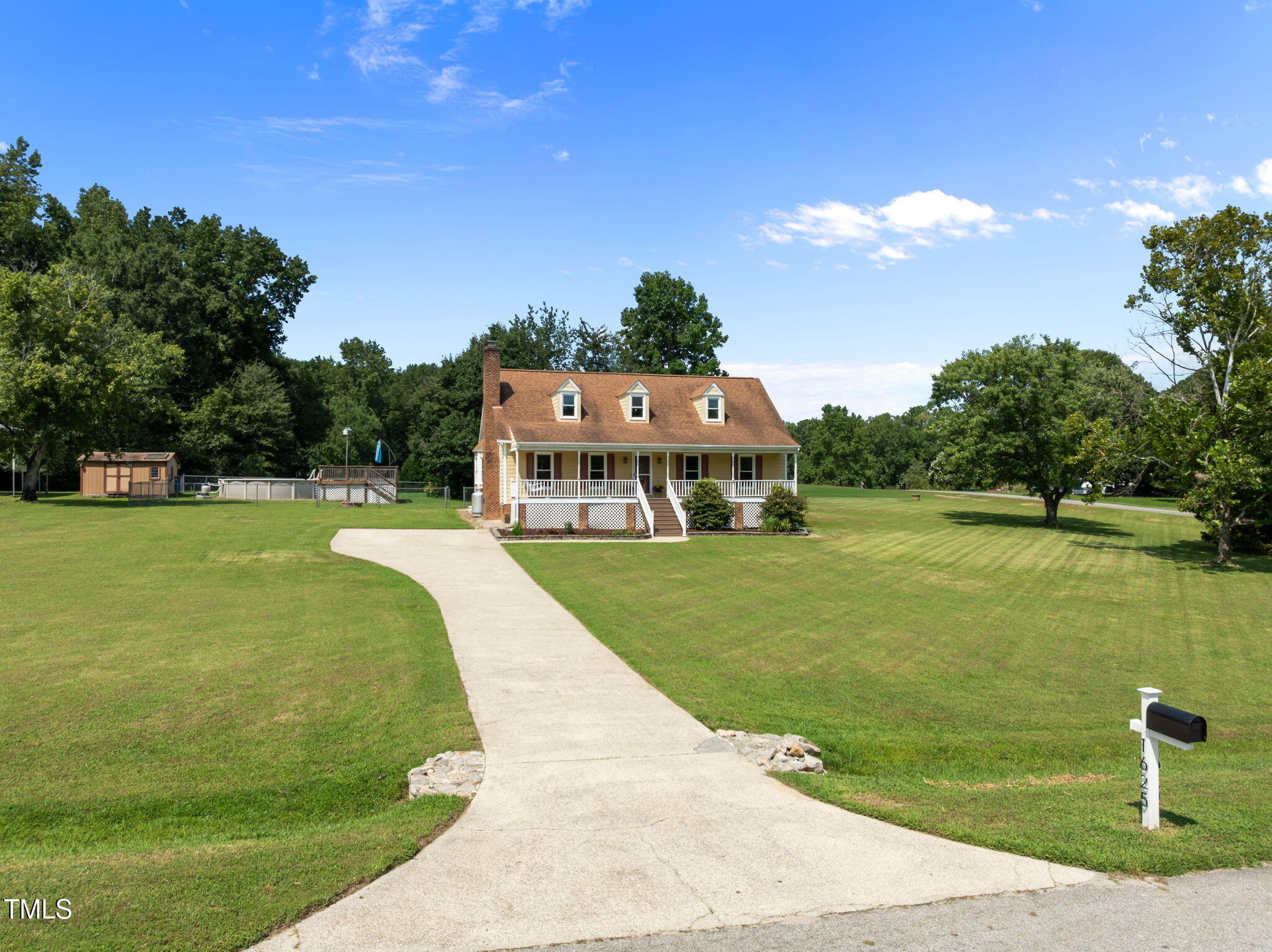 1625 Colston Crsg Crossing