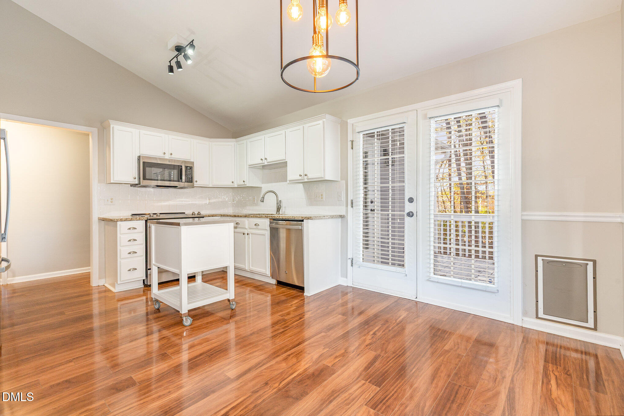 2813 Glastonbury Road