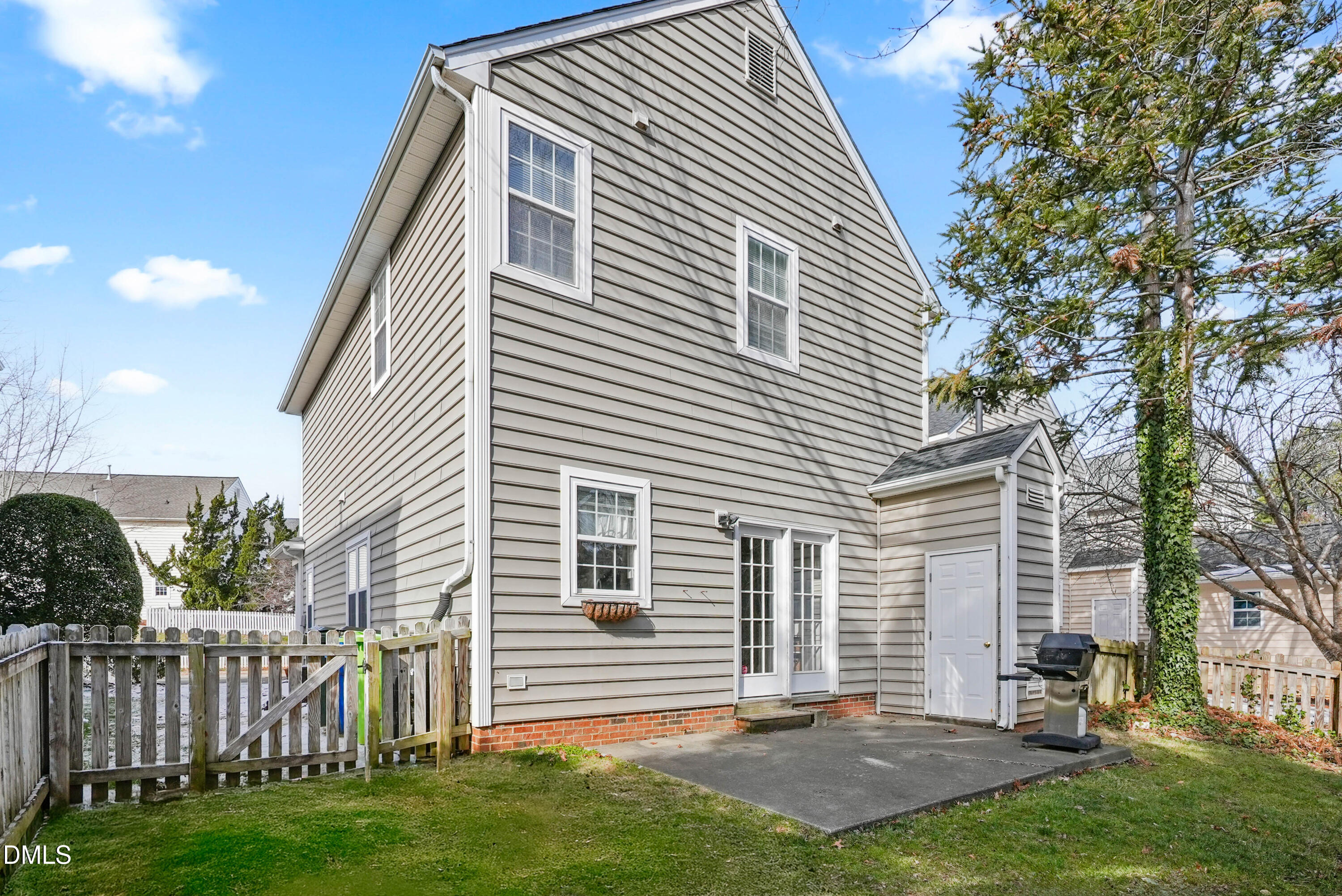 4912 Morning Edge Drive