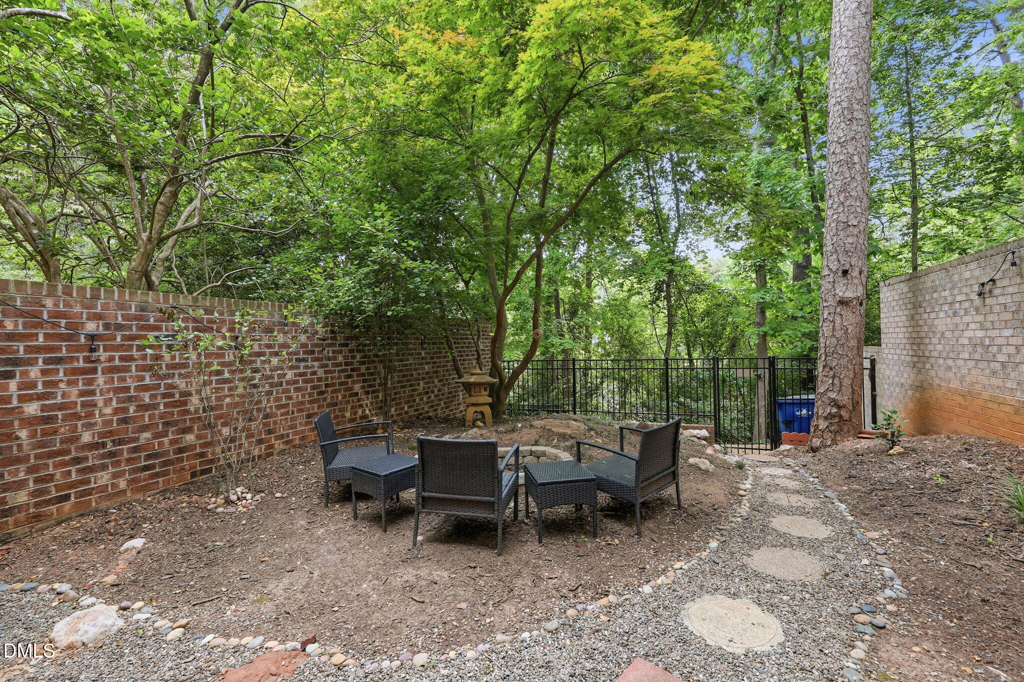 2912 Wycliff Road