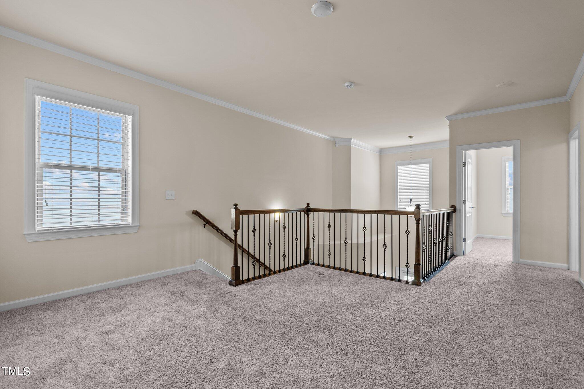 1882 Blue Jay Point