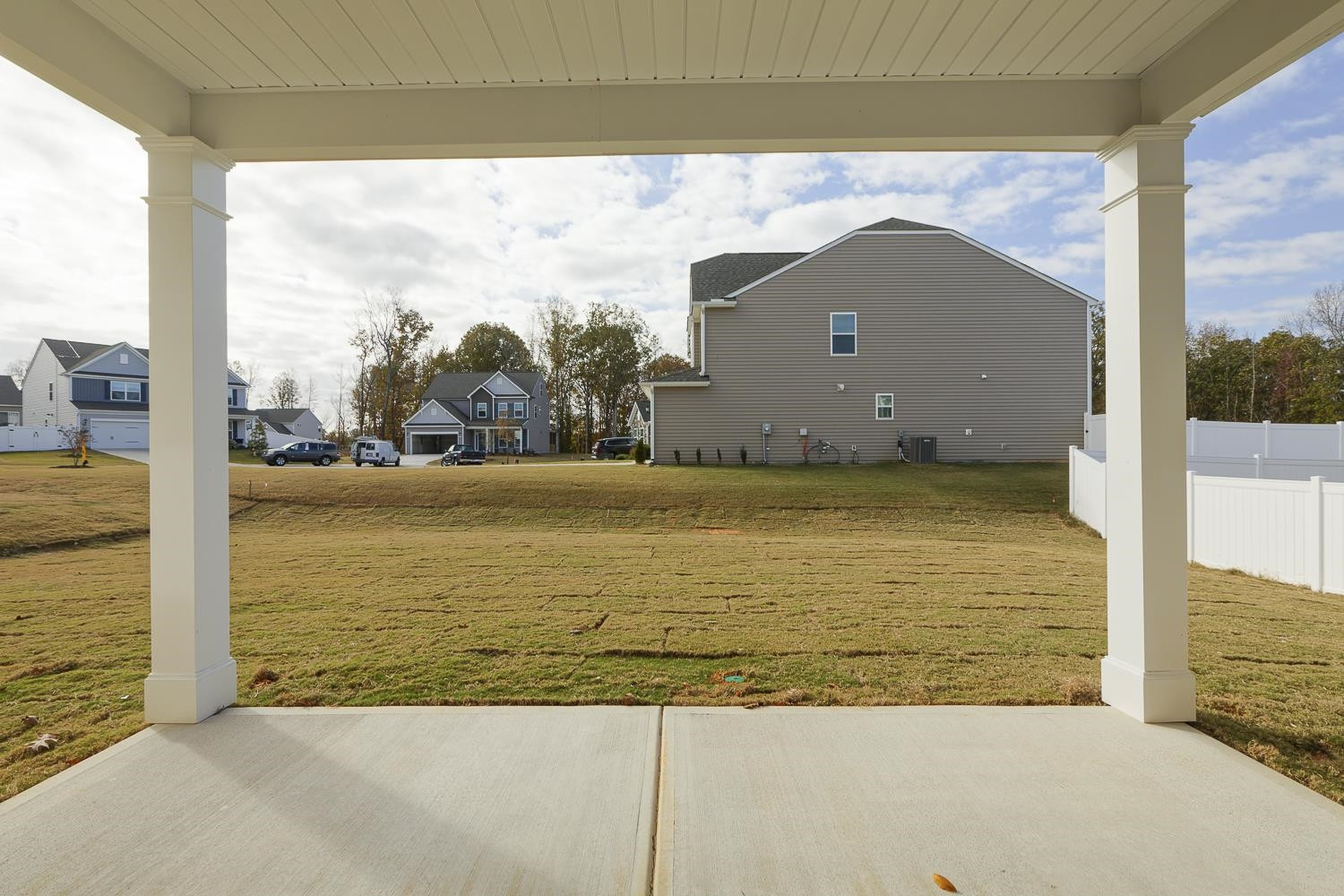 387 Cliff View Drive