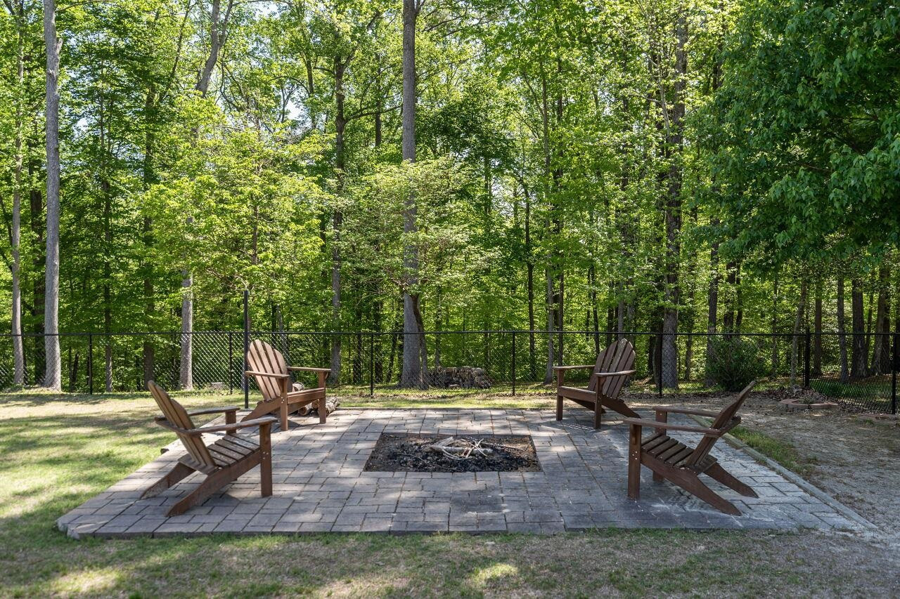 142 Scarlet Oak Run