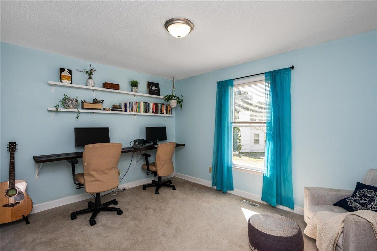 5801 Iris Lake Court