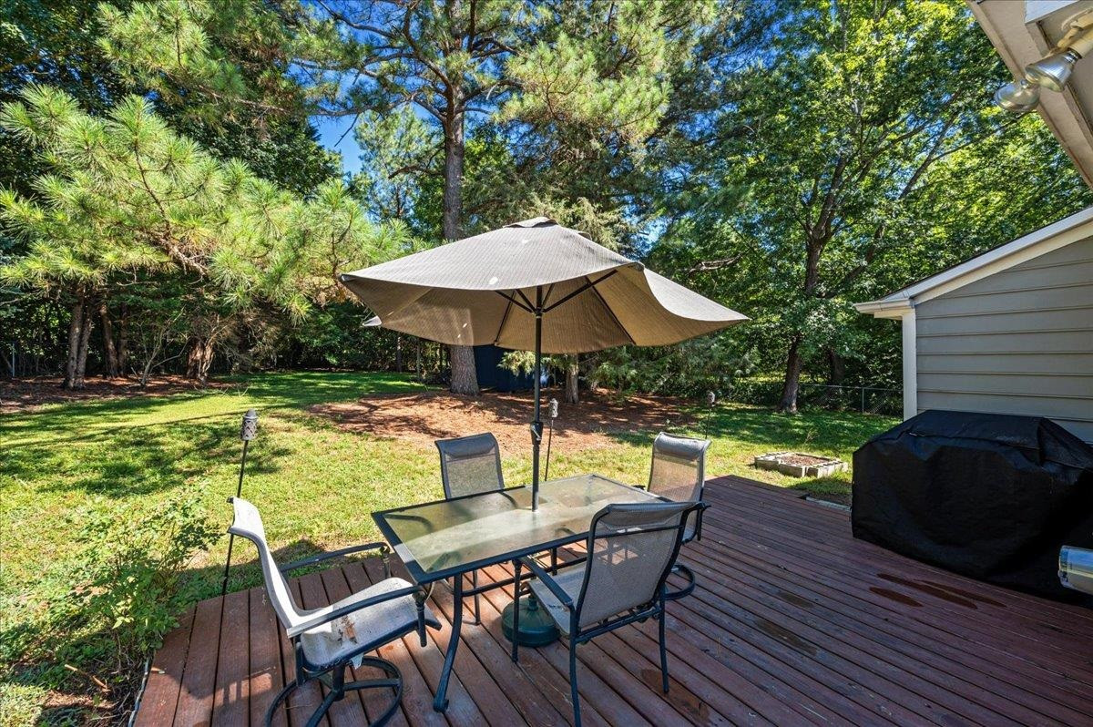 5801 Iris Lake Court