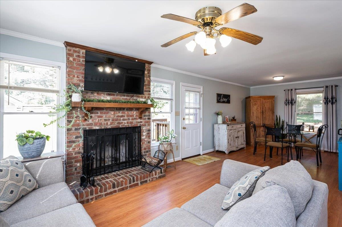 5801 Iris Lake Court