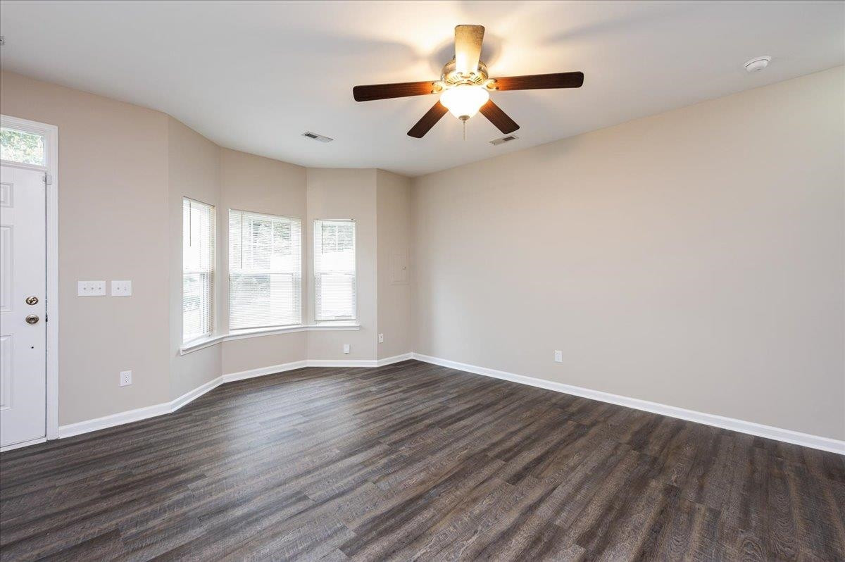 1210 Canyon Rock Court # 103