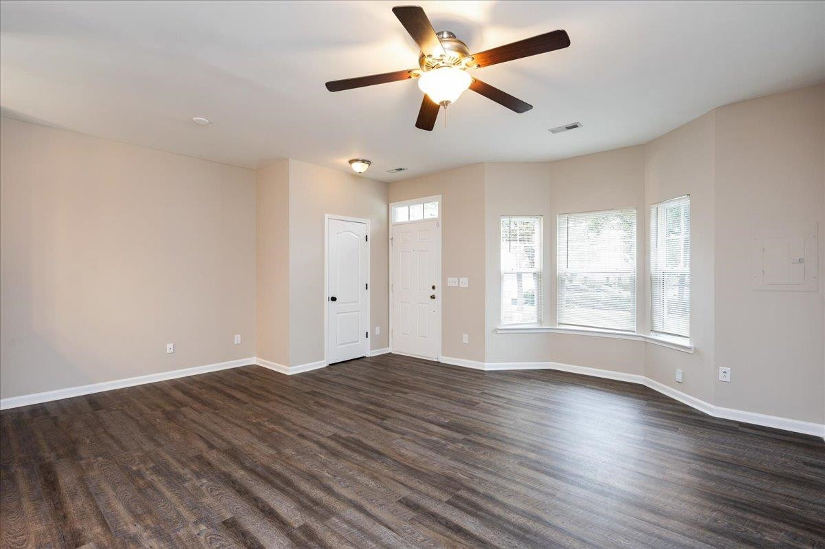 1210 Canyon Rock Court # 103