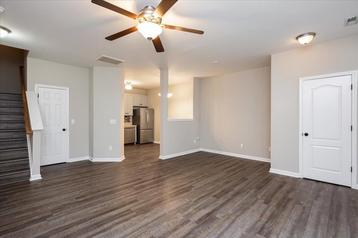 1210 Canyon Rock Court # 103