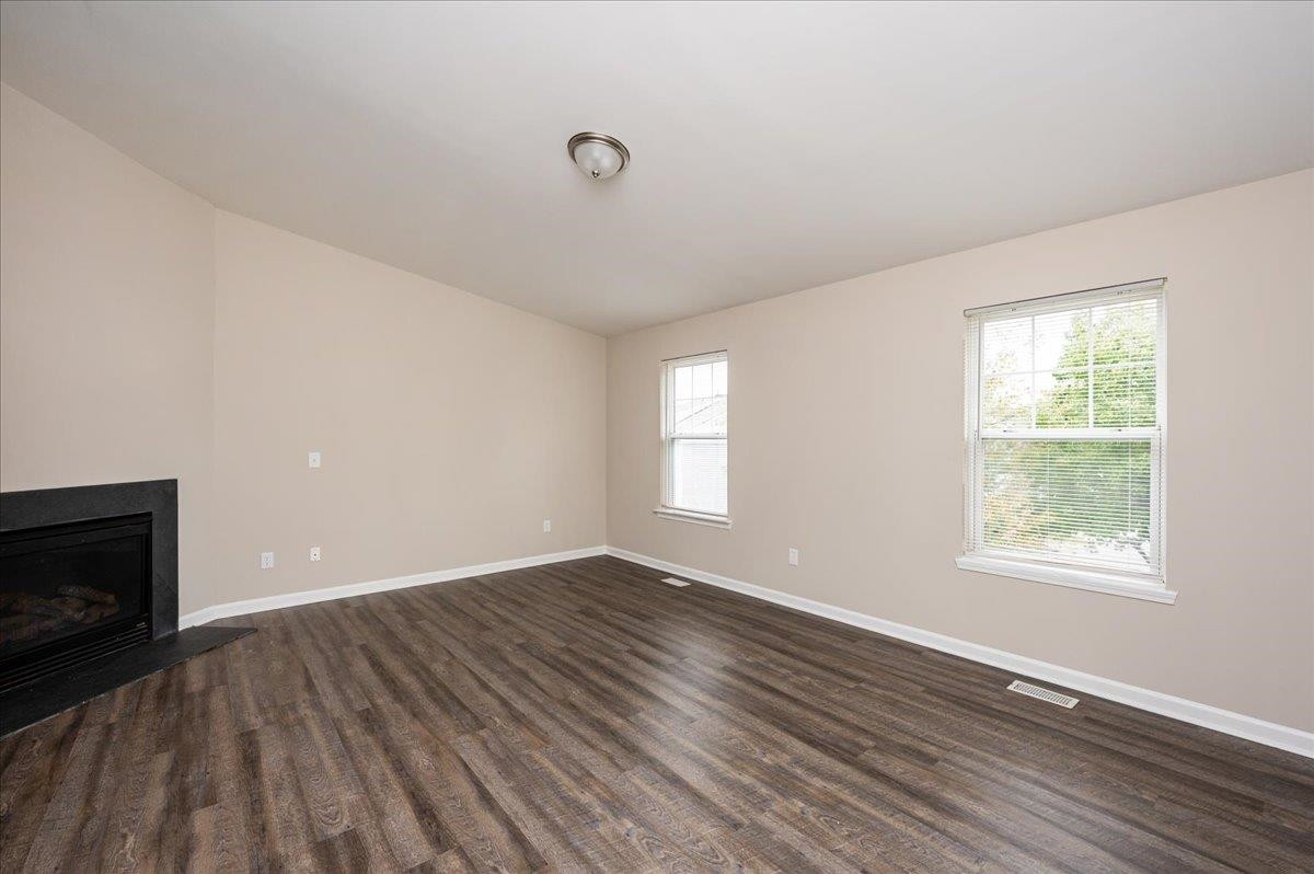 1210 Canyon Rock Court # 103