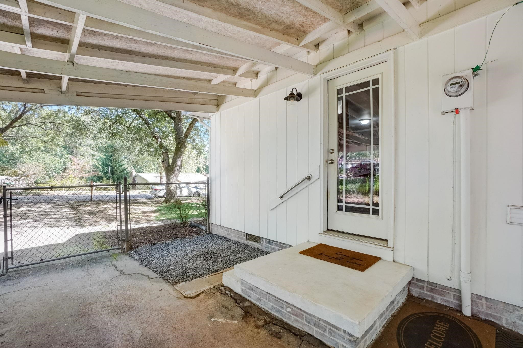 705 Northclift Drive