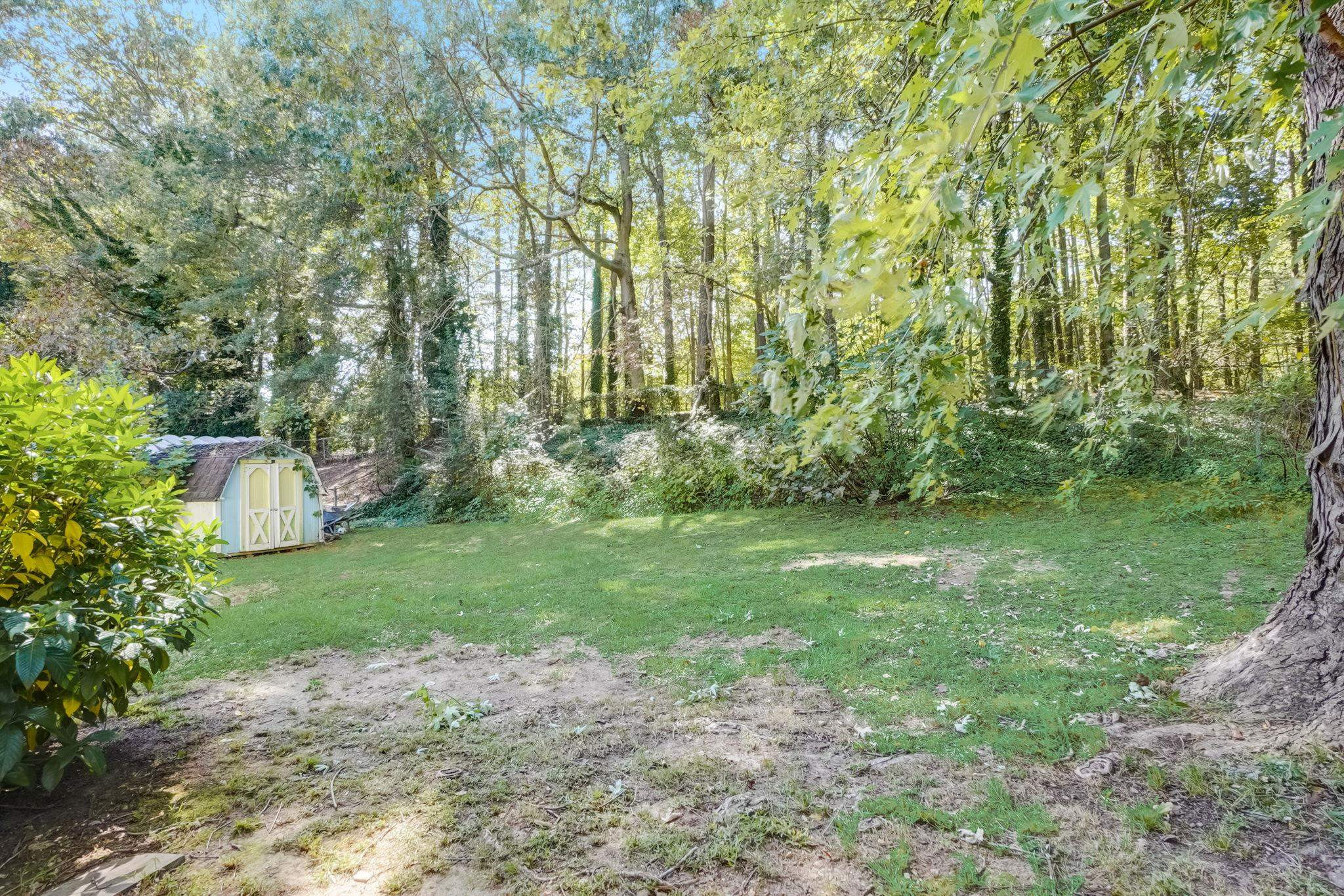 705 Northclift Drive