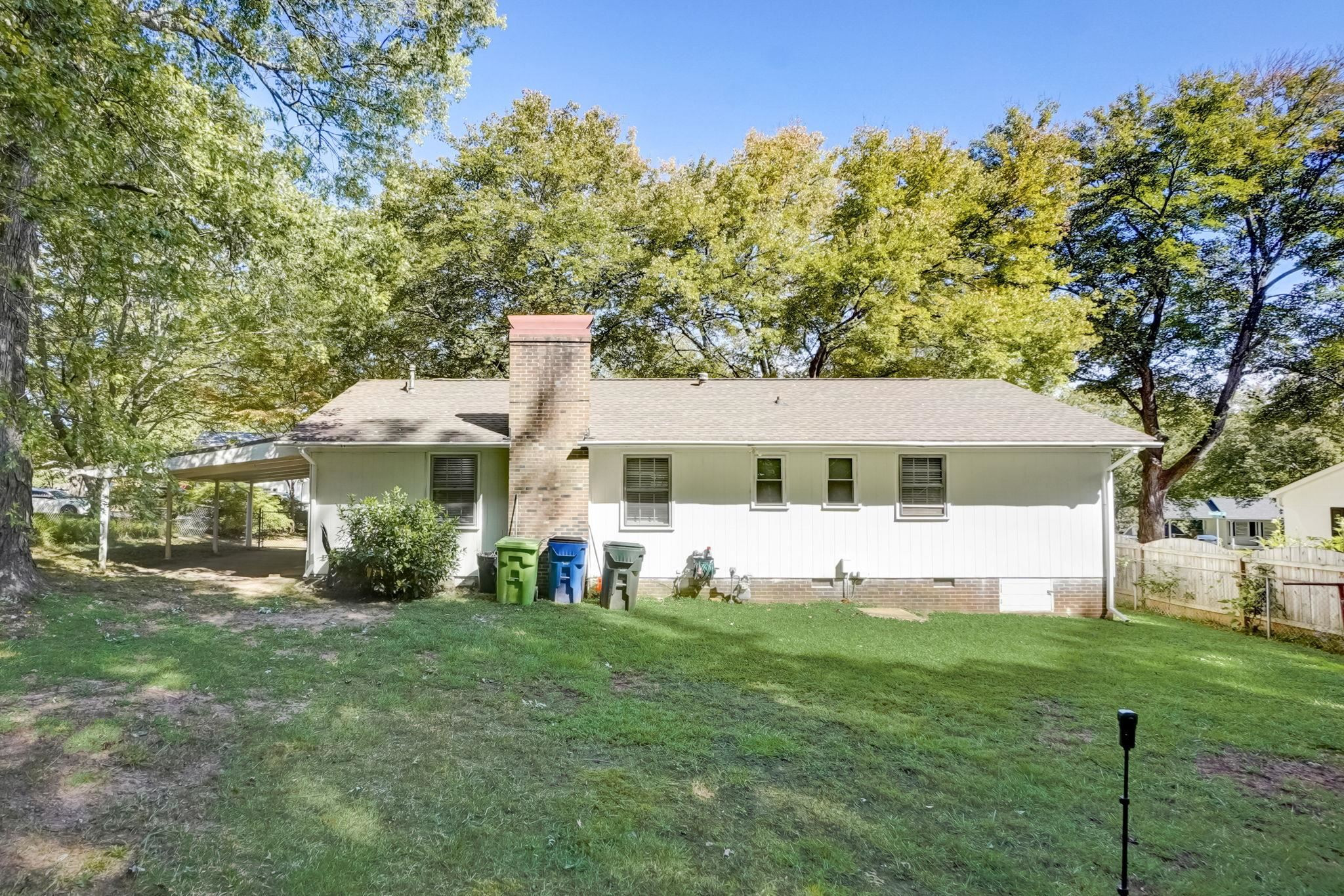 705 Northclift Drive