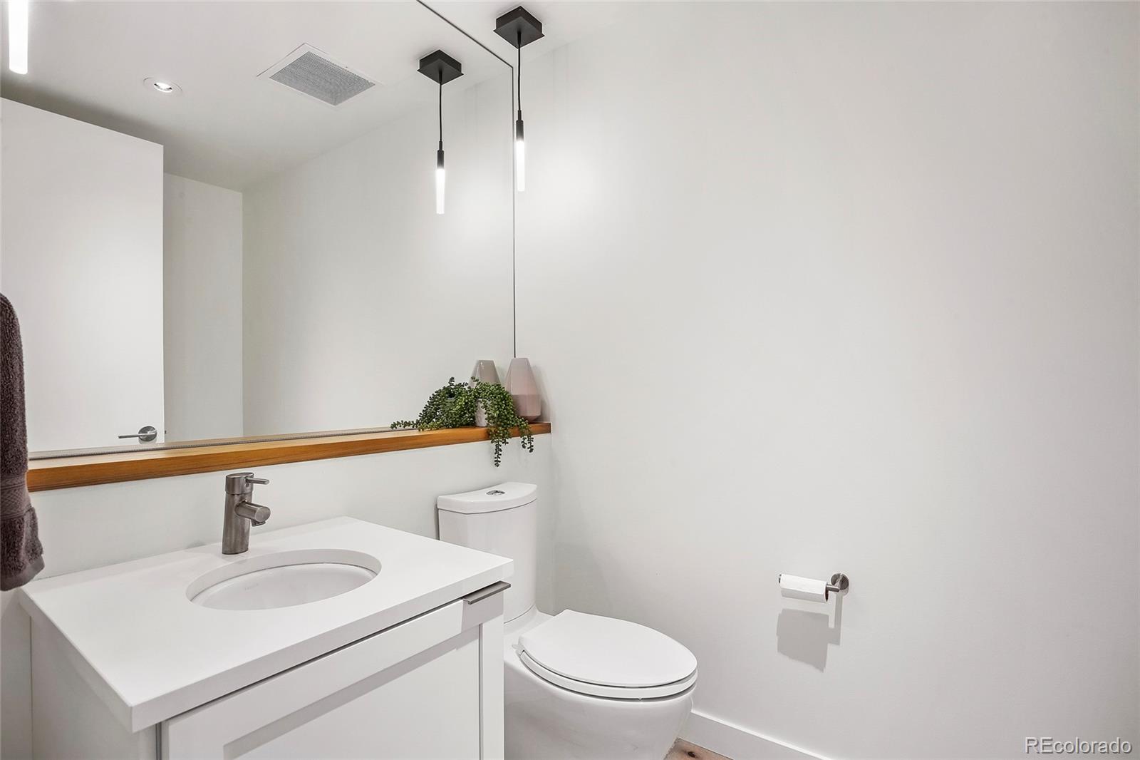 1750 Wewatta Street Unit: 602