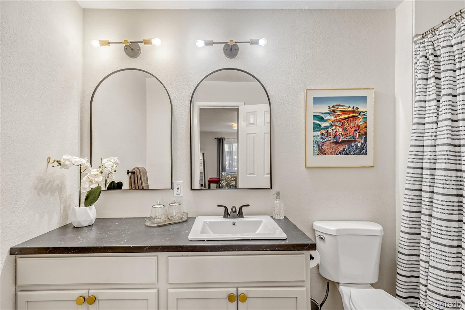 3600 S Pierce Street Unit: 2-102