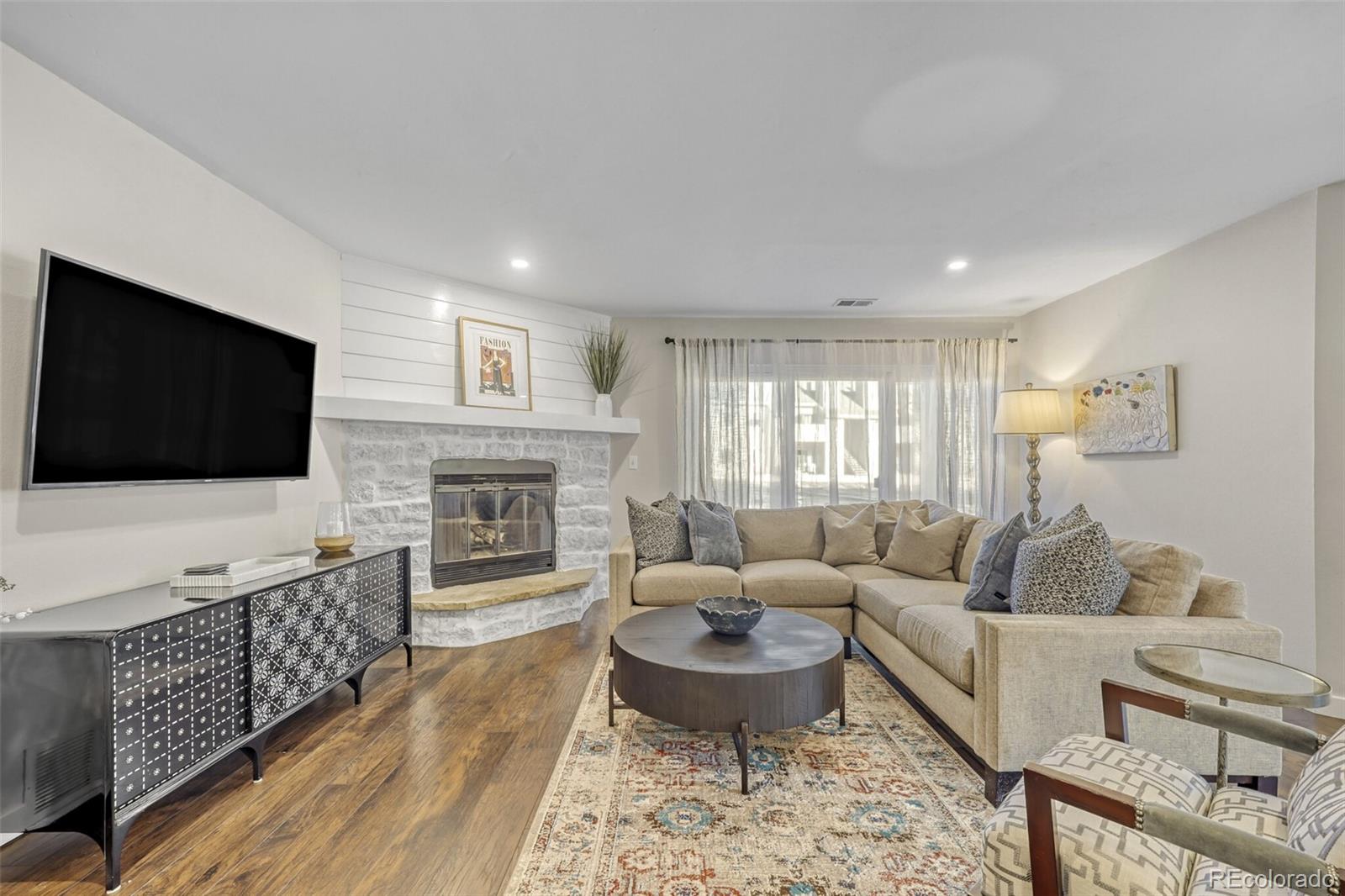 3600 S Pierce Street Unit: 2-102