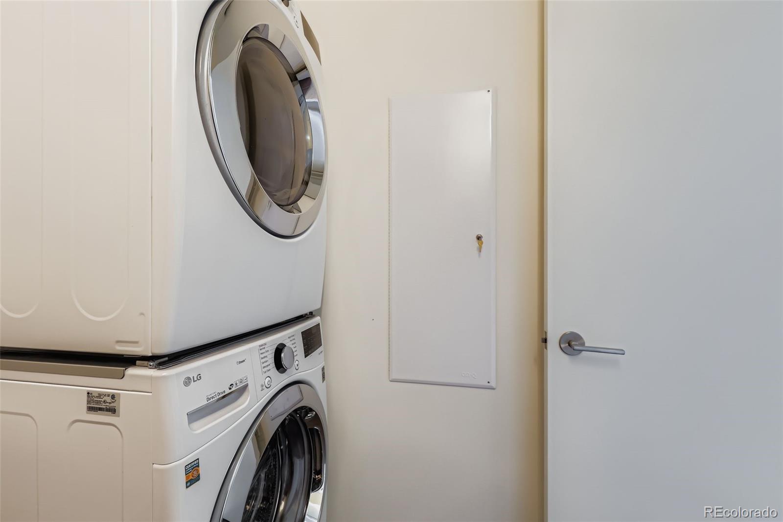 1750 Wewatta Street Unit: 1821