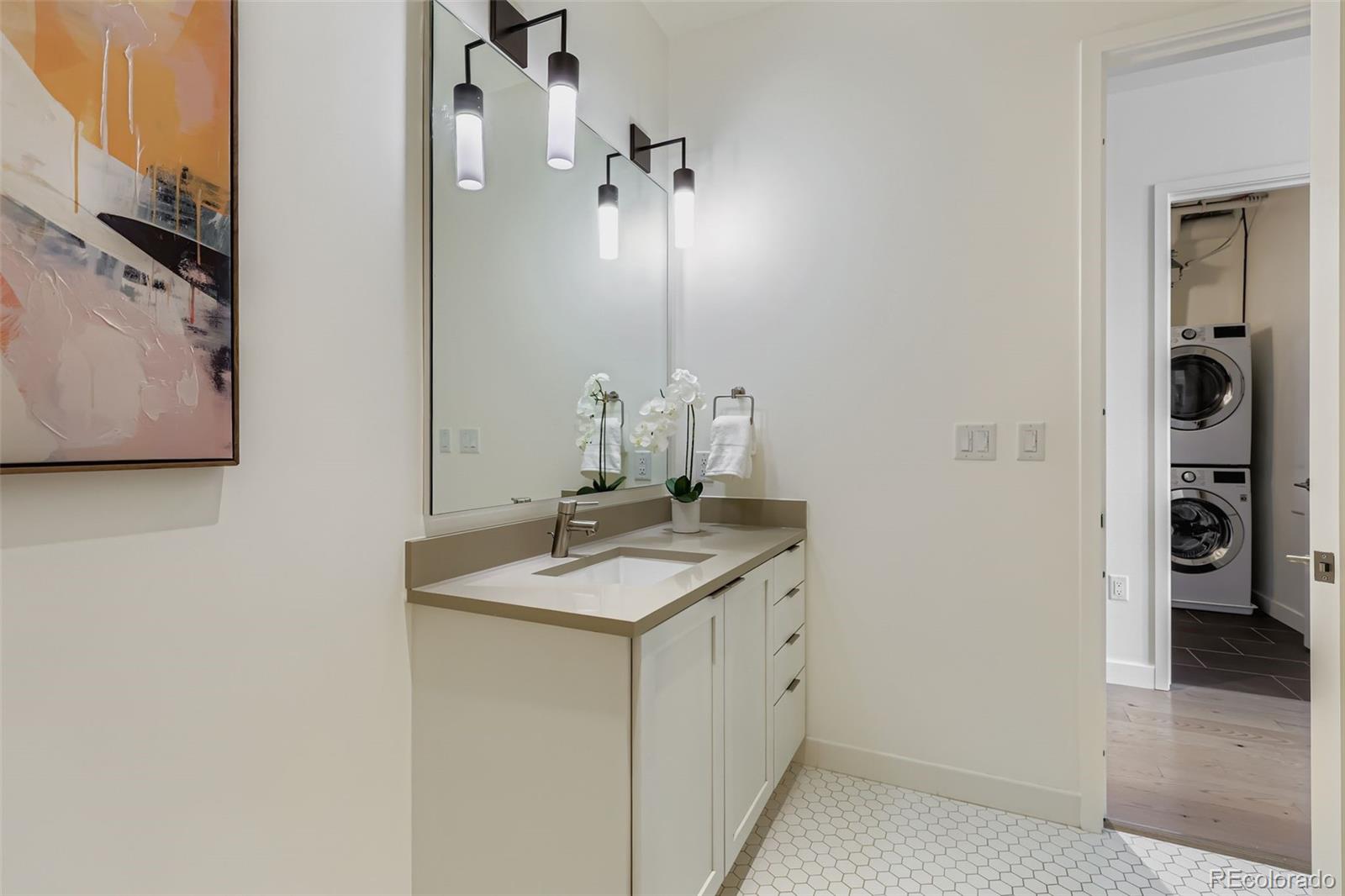 1750 Wewatta Street Unit: 1821