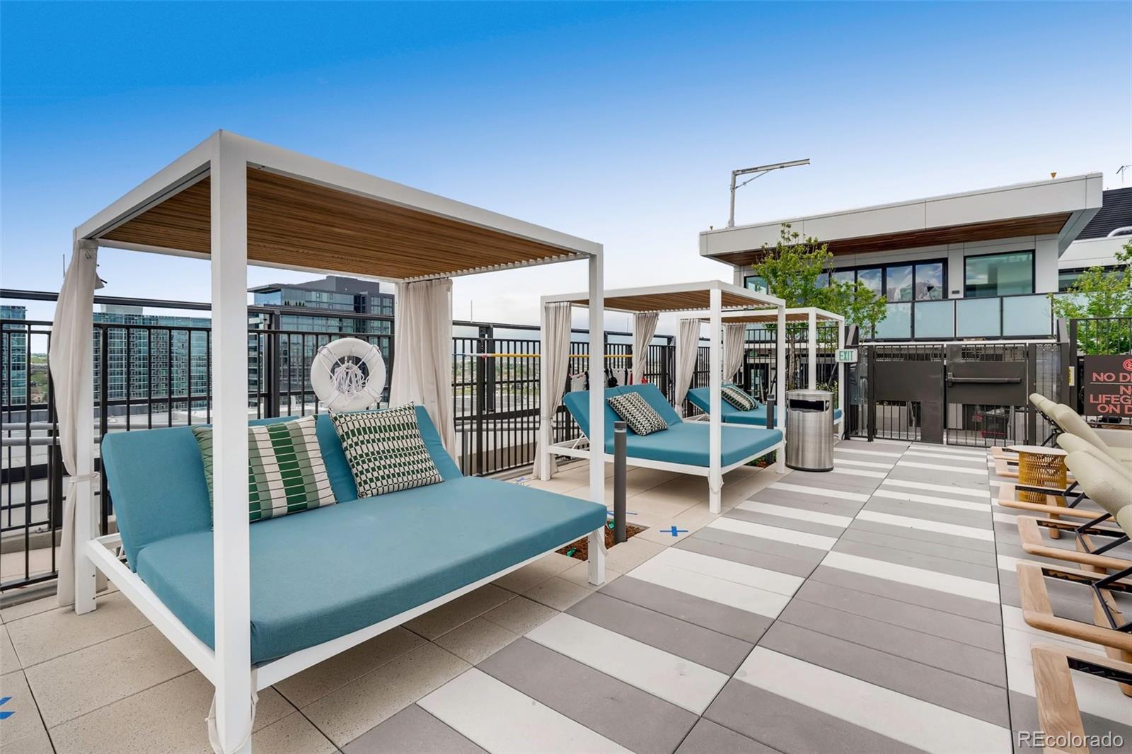 1750 Wewatta Street Unit: 1821