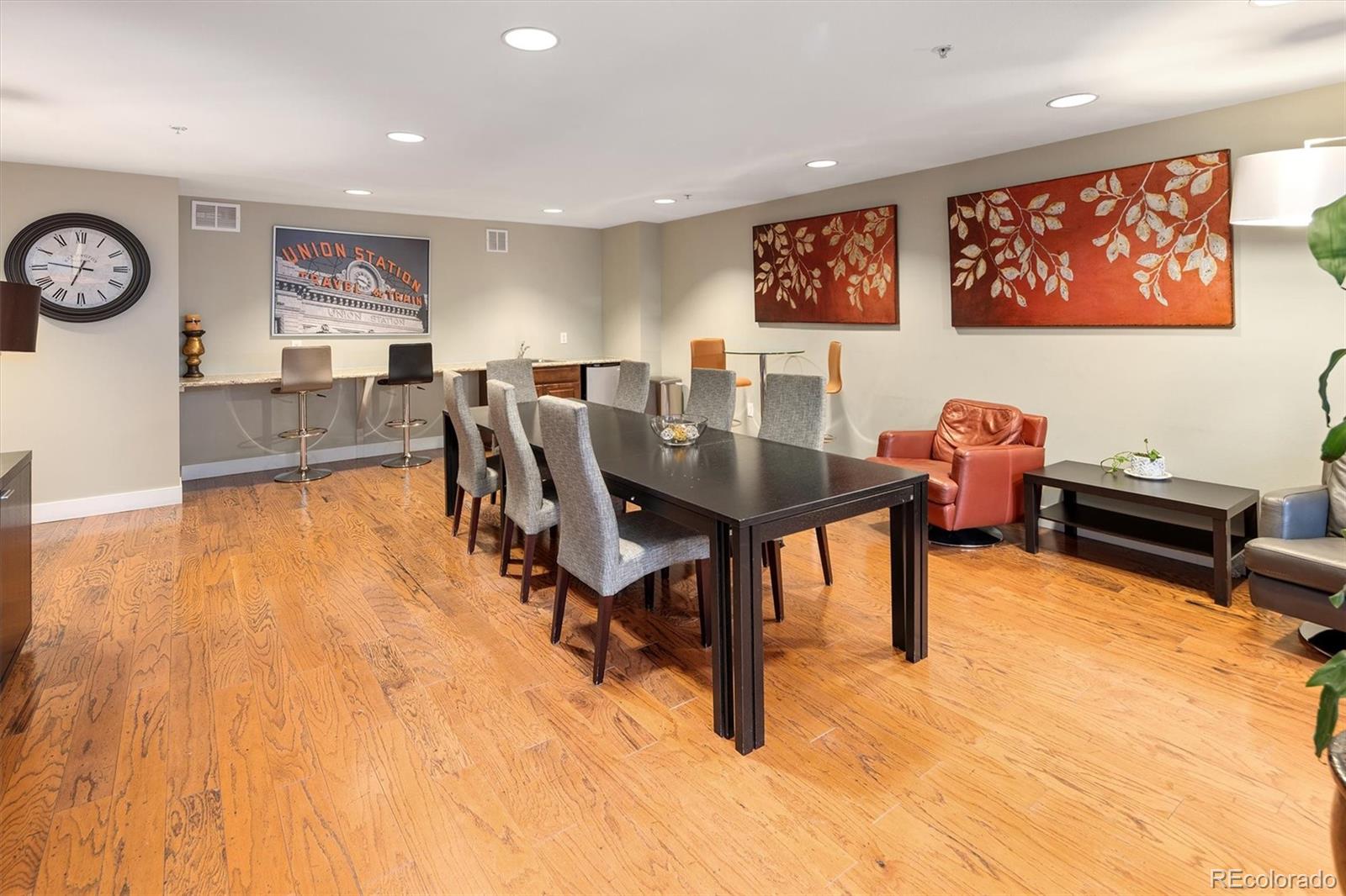 1975 N Grant Street Unit: 229