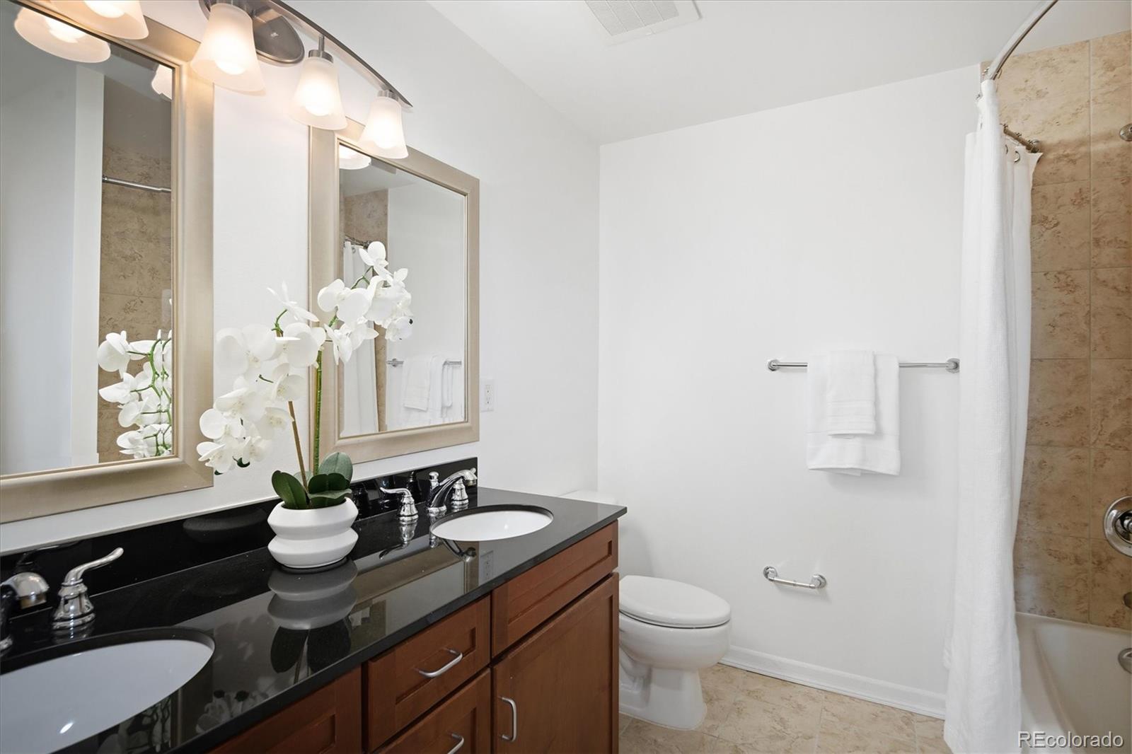 1975 N Grant Street Unit: 229