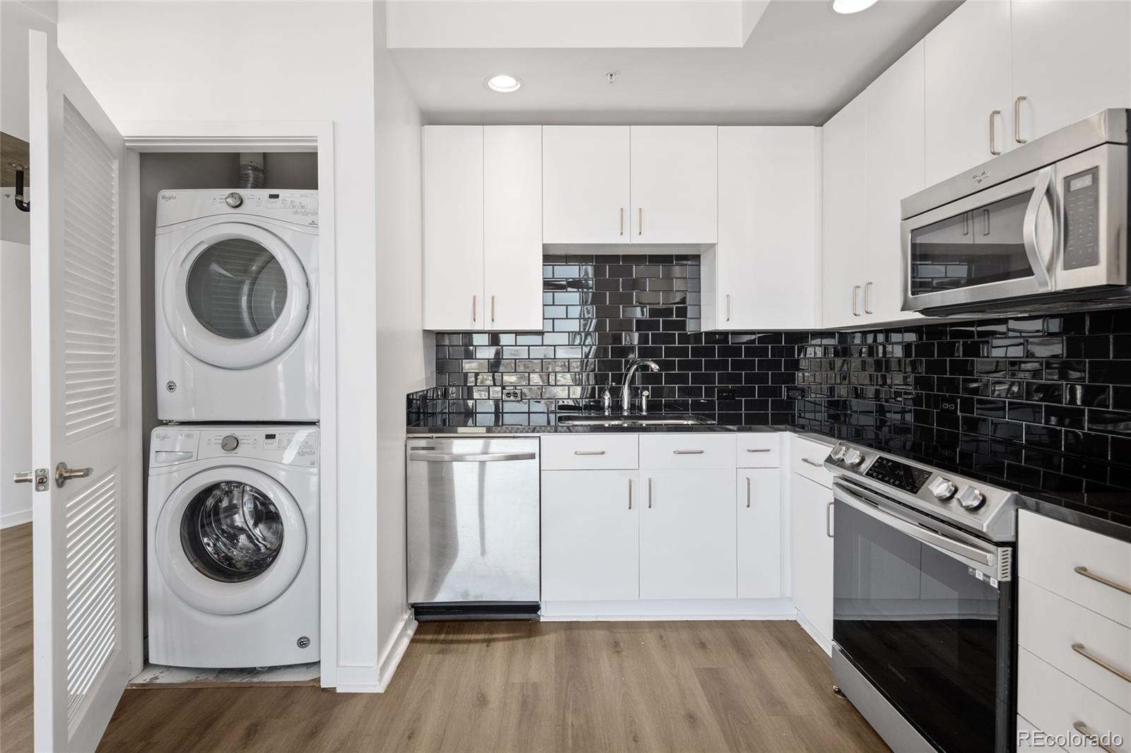 1700 Bassett Street Unit: 2115