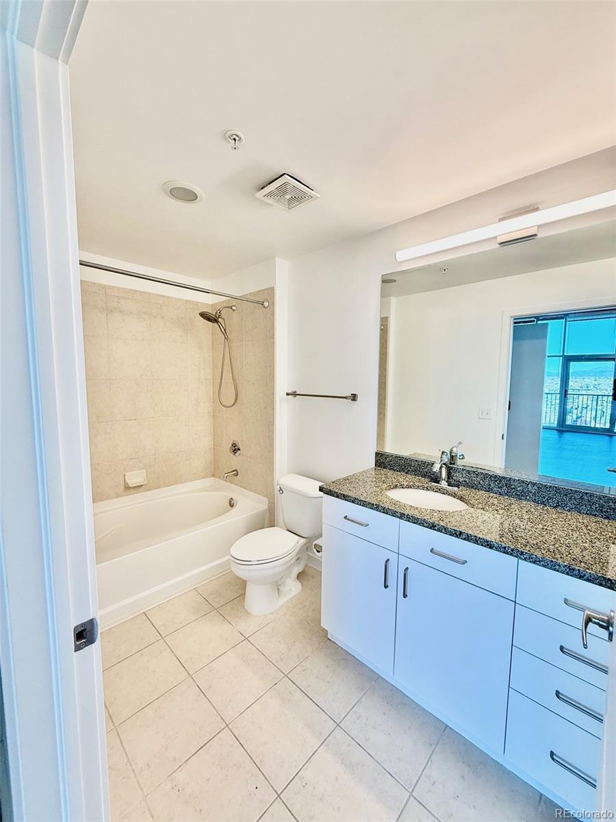 1700 Bassett Street Unit: 2115