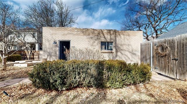 2062 Eudora Street