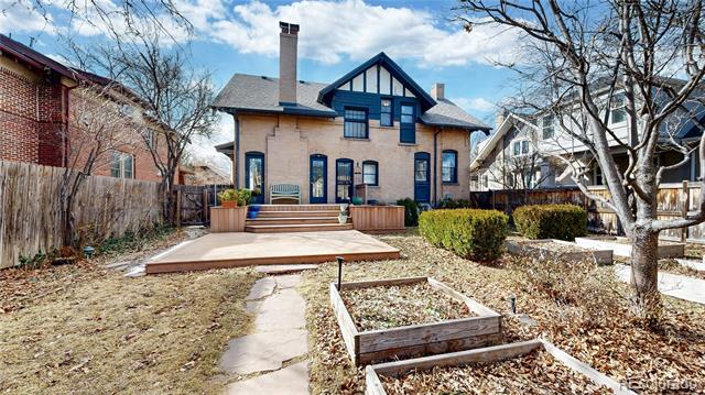 2062 Eudora Street