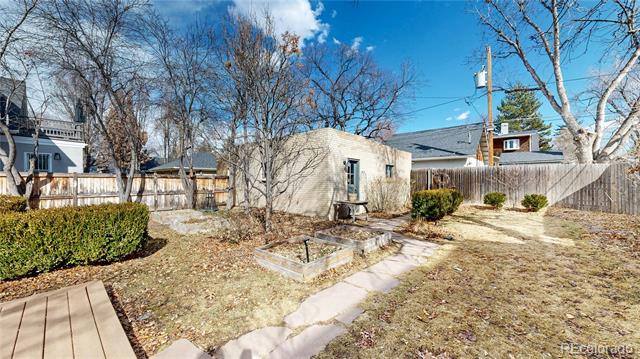 2062 Eudora Street