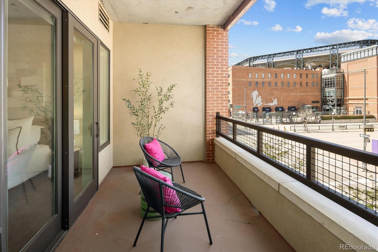 2210 Blake Street Unit: 209