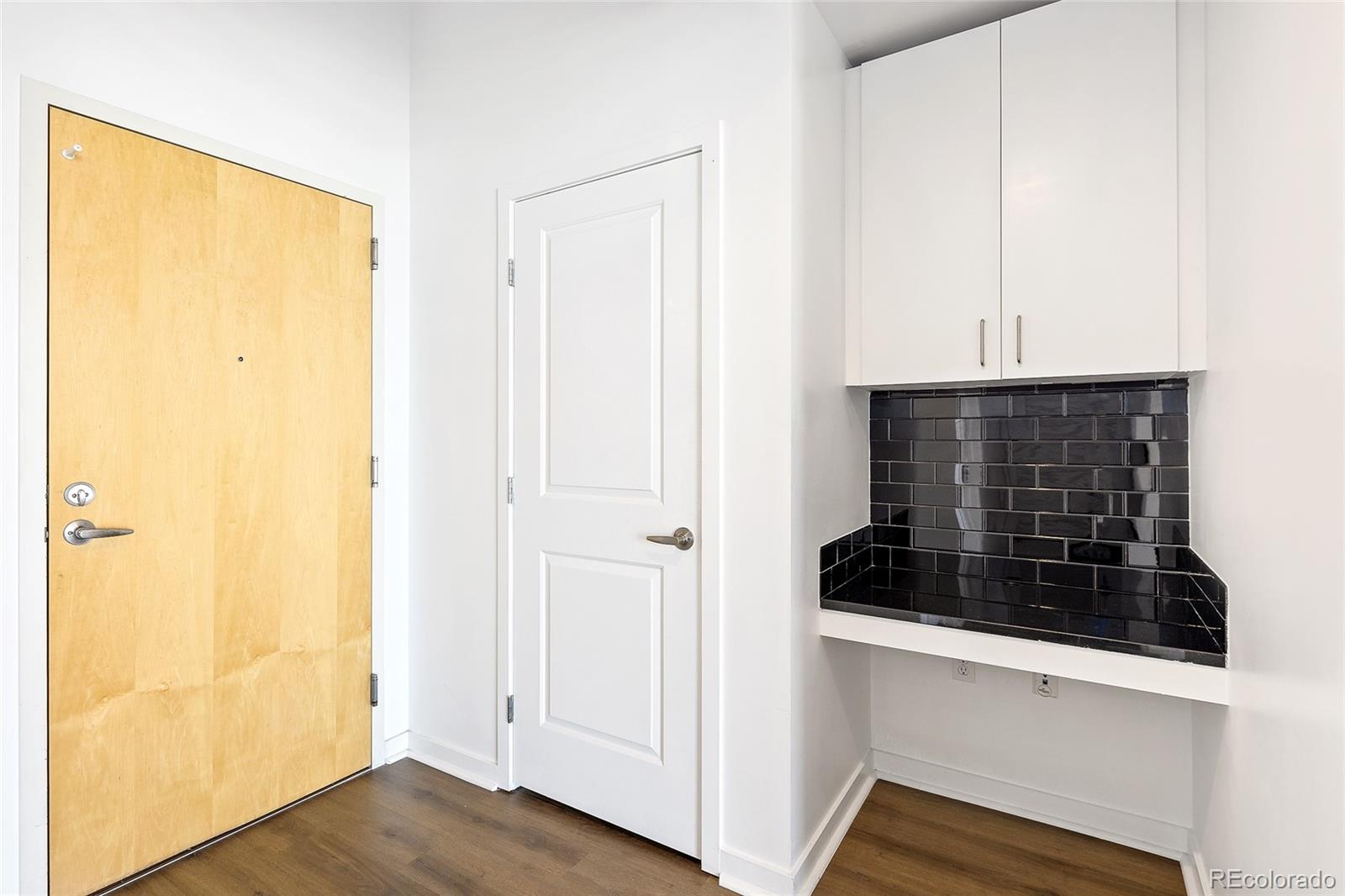 1700 Bassett Street Unit: N-2115