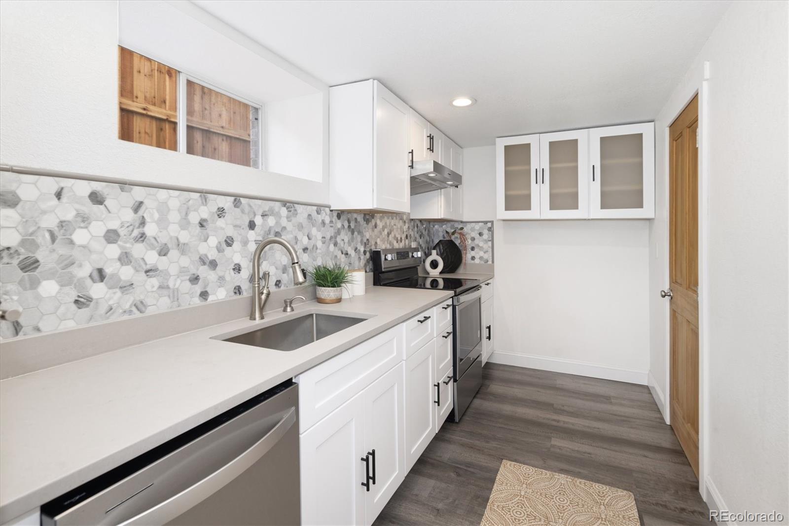 1835 S Milwaukee Street