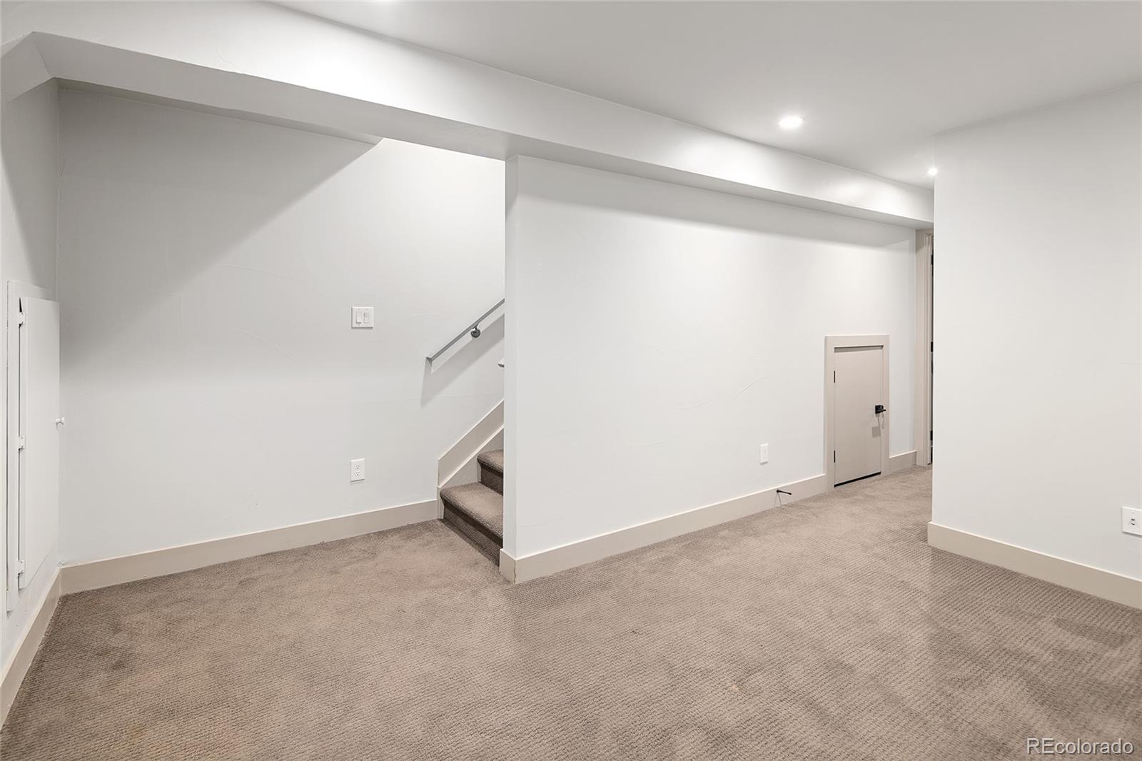 405 Harrison Street Unit: 3