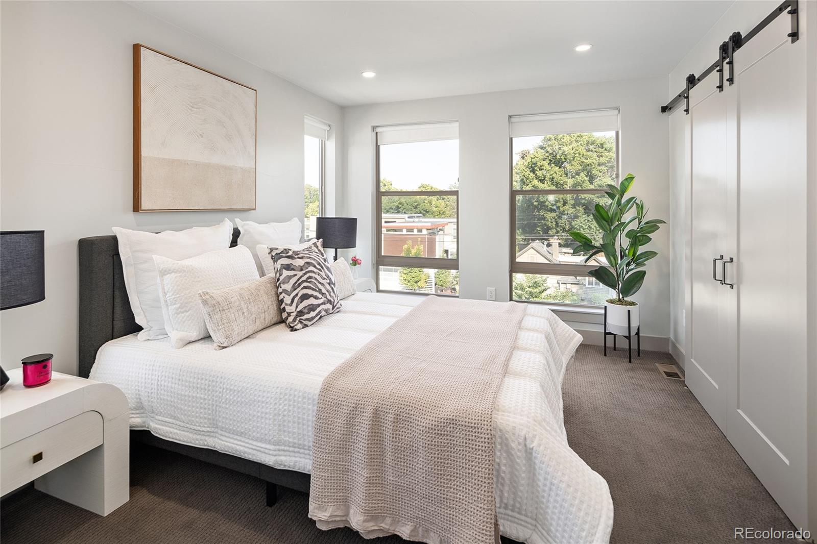 405 Harrison Street Unit: 3